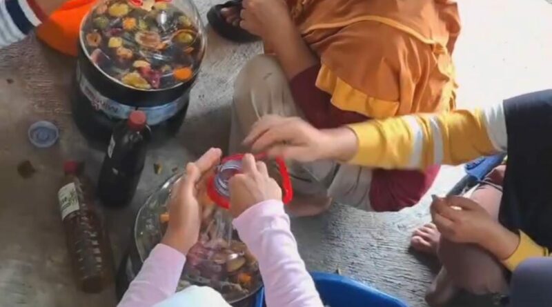 Hujan Tak Surutkan Semangat: KKN IPE 024 UMY Hadirkan Senam Hipertensi dan Pelatihan Eco Enzyme untuk Warga Srunggo 2